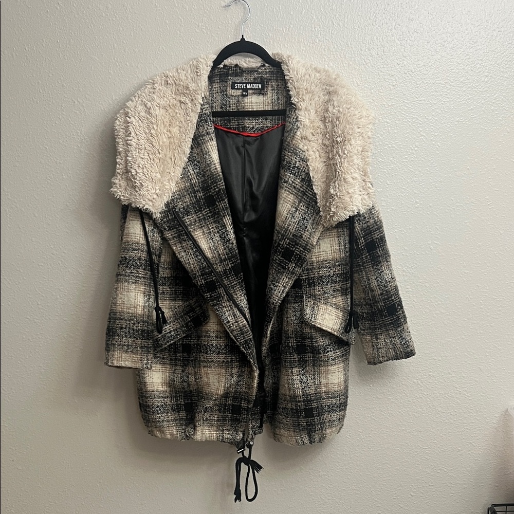 Steve Madden Black and Cream Teddy Jacket